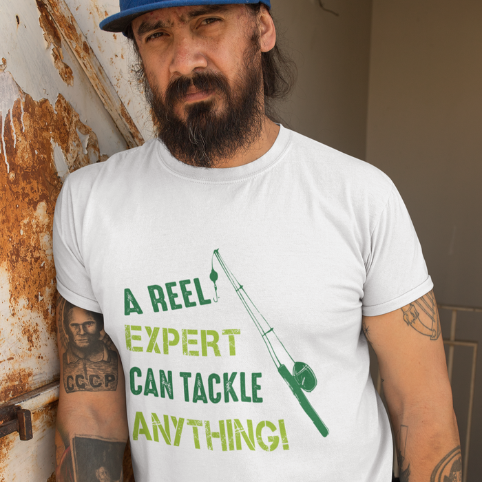 A Reel Expert Can Tackle Anything Fishing Humour T-Shirt